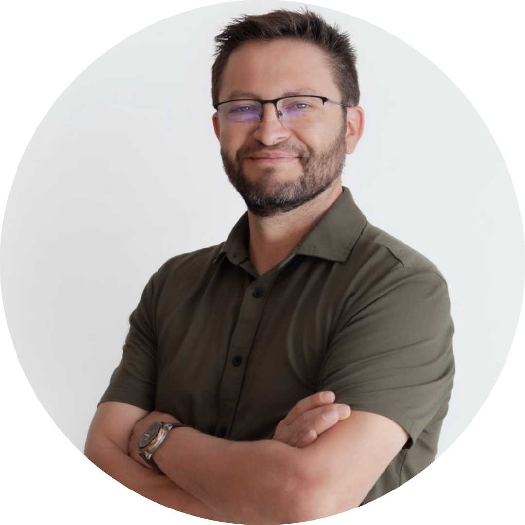 Alejandro Rodríguez redonda